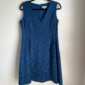 Eva Mendez New York and Company Jacquard texture V‎ Neck Dress
